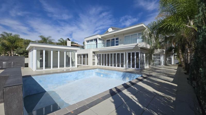 5 Bedroom Property for Sale in The Islands Estates North West